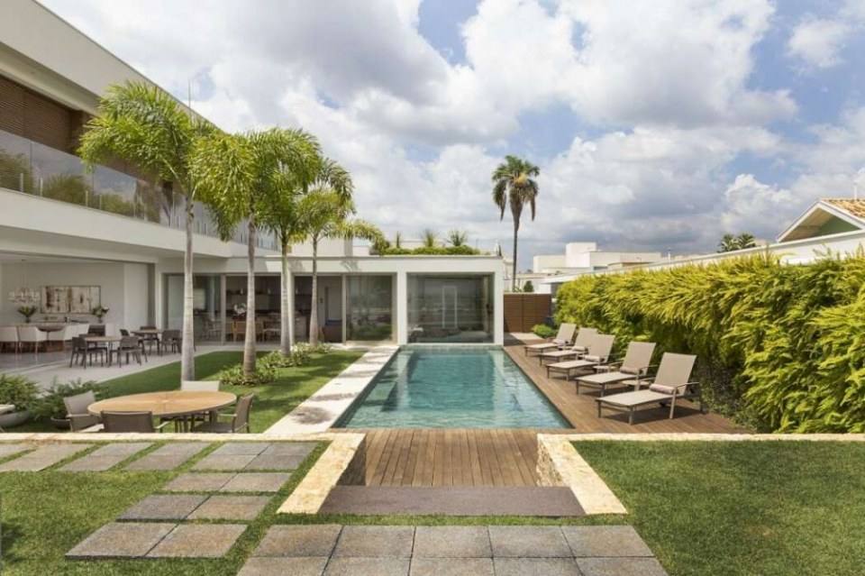 Promenade House by LOFT Arq