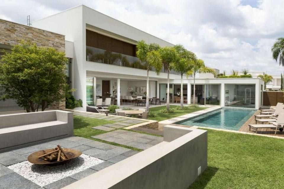 Promenade House by LOFT Arq