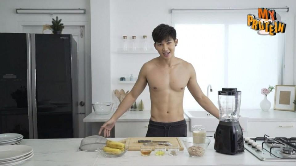 เป็นรายการสอนทำอาหารที่น่าดูมั๊กๆ