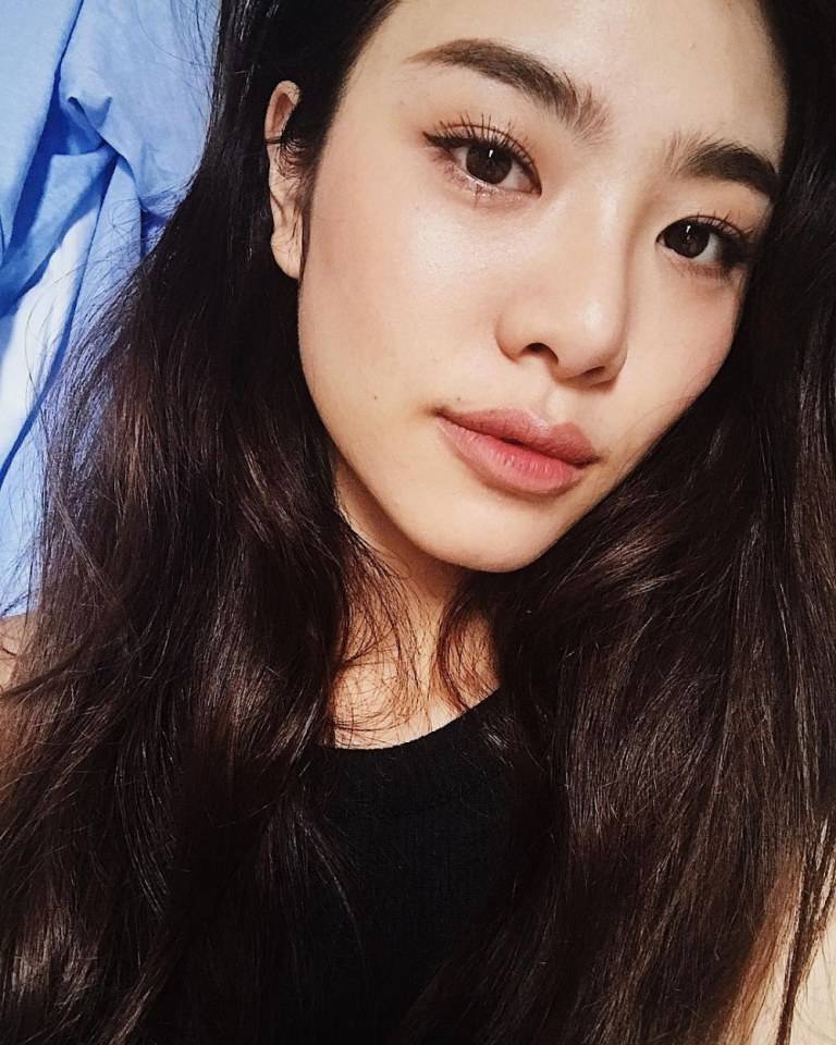 ชมพู ชุติมนต์