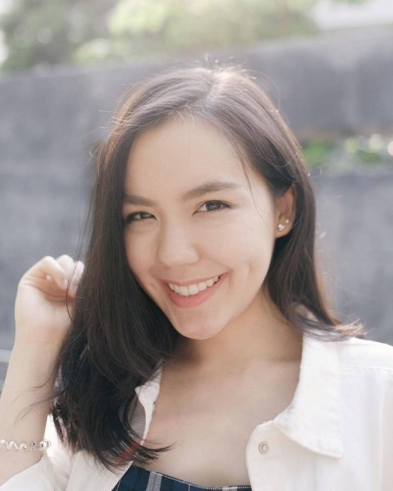 ไข่มุข อาภาสิริ