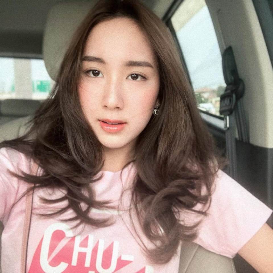 อ้าย สรัลชนา