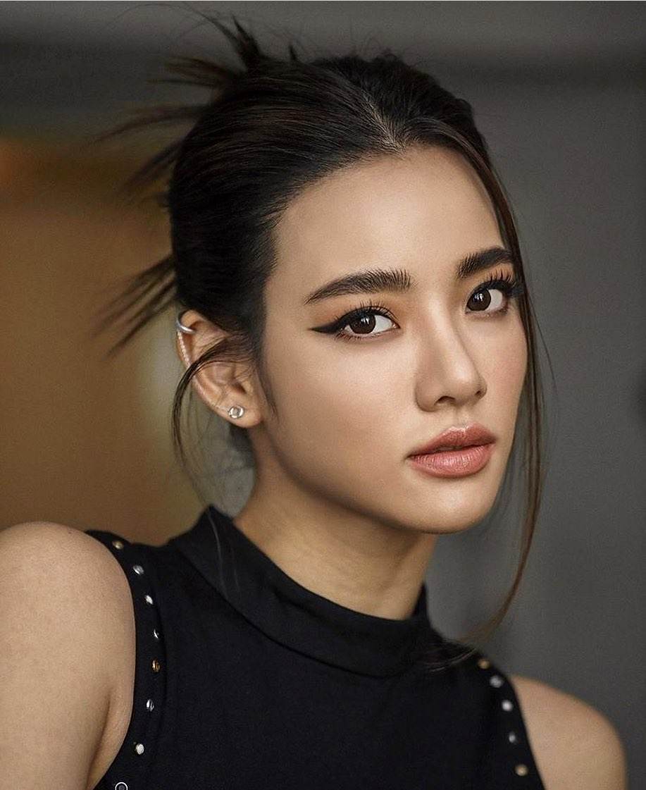วาววา ณิชารีย์