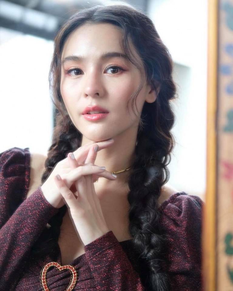 ออม สุชาร์