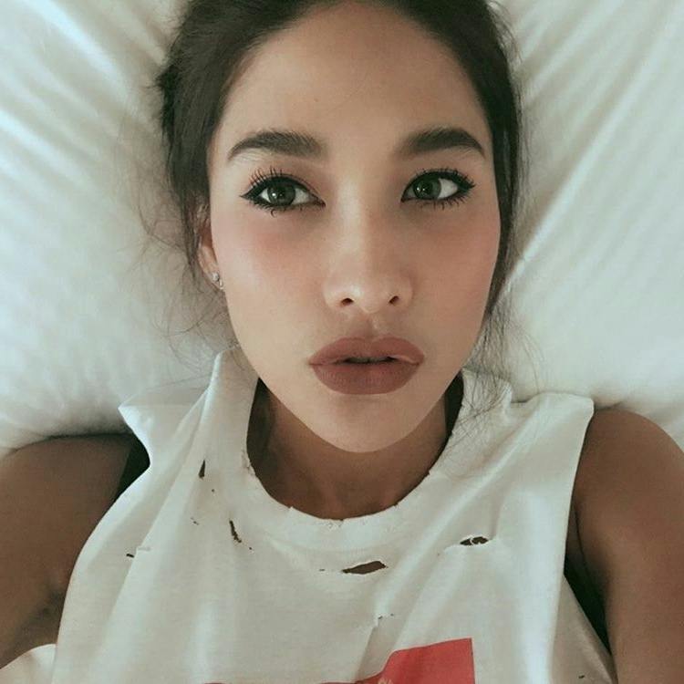 พลอย เฌอมาลย์