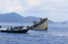 อาลัย เรือช้าง