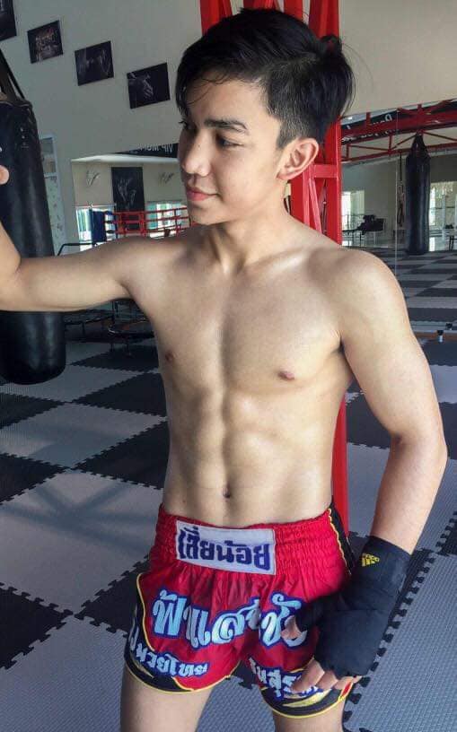 Pic Post ของฉัน //ตอน// หล่อน้อย (แต่) อร่อยนาน *185