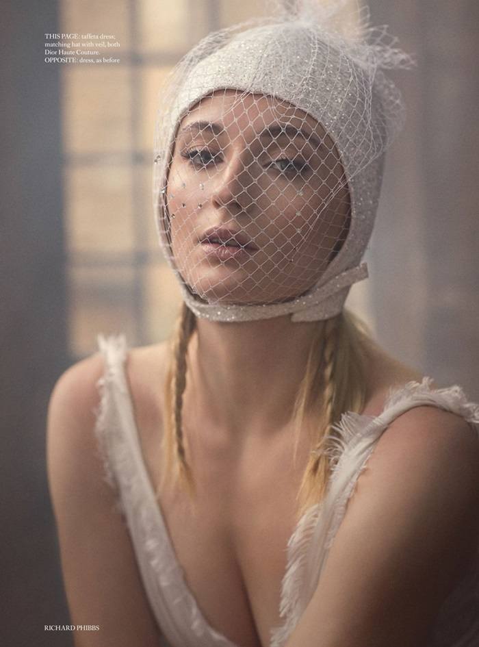 Sophie Turner @ Harper&rsquo;s Bazaar UK May 2019