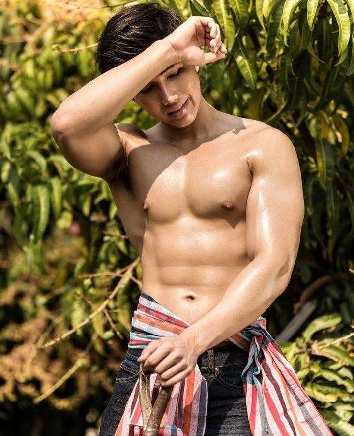 ดีต่อใจ#559เสน่ห์..ผ้าขาวม้า