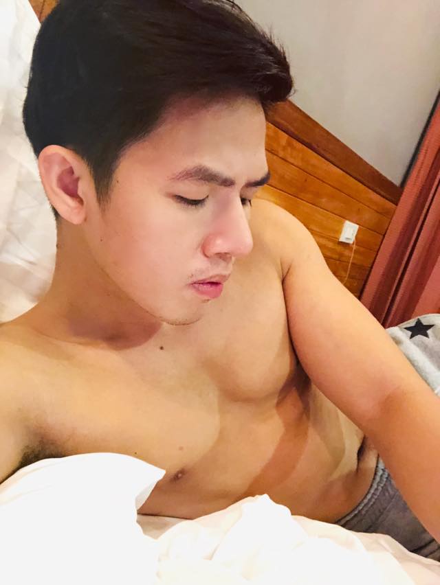 Pic Post ของฉัน //ตอน// หล่อน้อย (แต่) อร่อยนาน *190