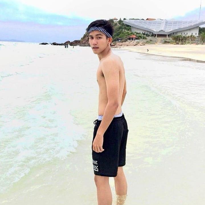 Pic Post ของฉัน //ตอน// หล่อน้อย (แต่) อร่อยนาน *192