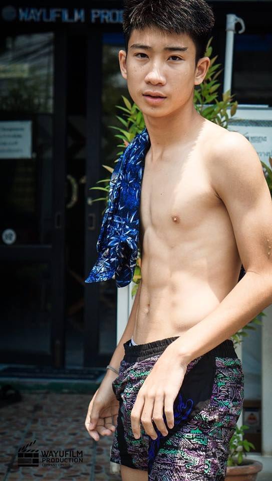 อยากเล่นน้ำหำ