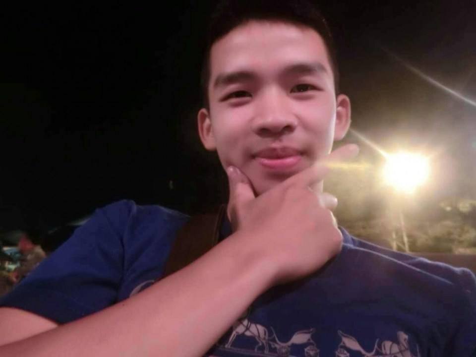 กรุบกริบ งานดี เล่นน้ำ