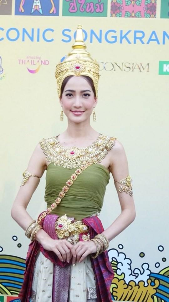 นางสงกรานต์ ๒๕๖๒ ICON SIAM “แต้ว ณฐพร” #thailand