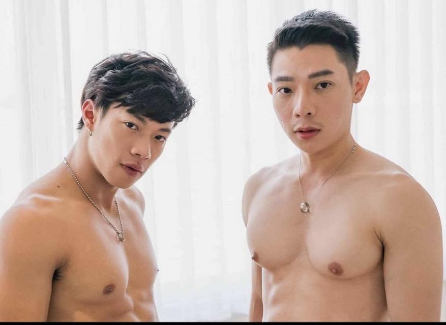 หนุ่มหล่อขึ้นปก 169