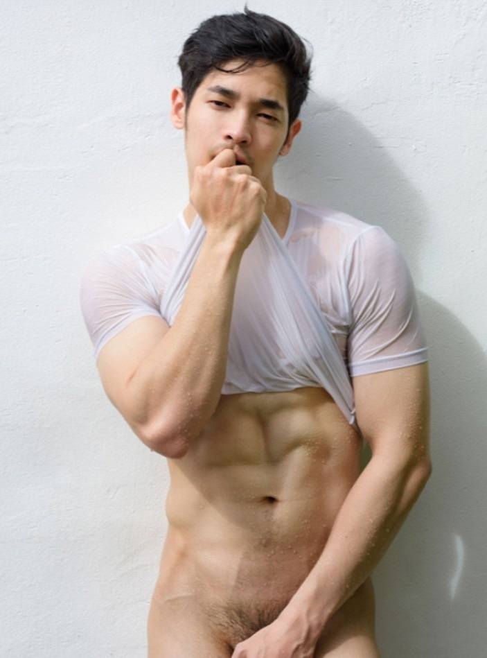 หนุ่มหล่อขึ้นปก 176