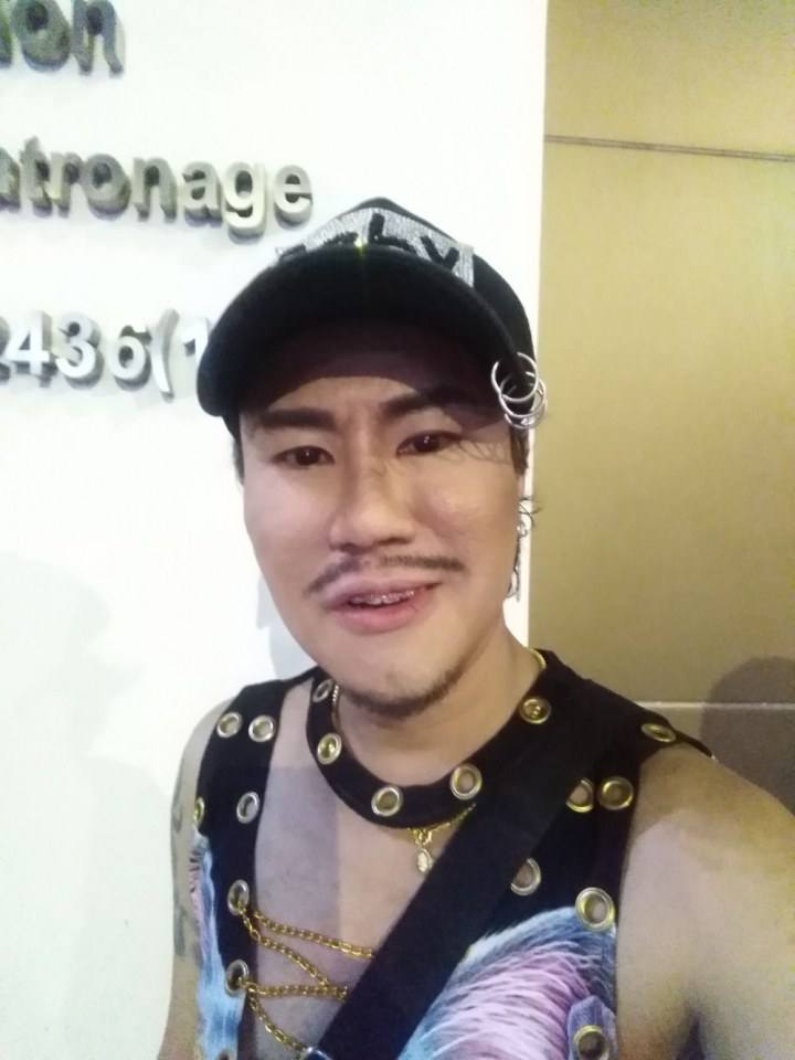 สนใจติดต่องานแสดง ละคร ภาพยนตร์ งานพิธีกร และงานโชว์ตัวร้องเพลงได้นะครับ