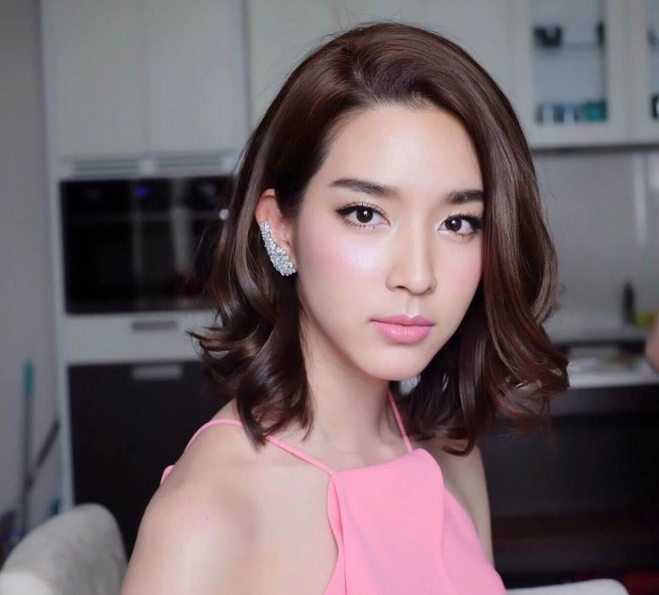 โม มนชนก เรื่อง รักแท้แม่ไม่ปลื้ม