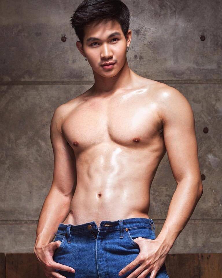 แอ่นยั่วๆ