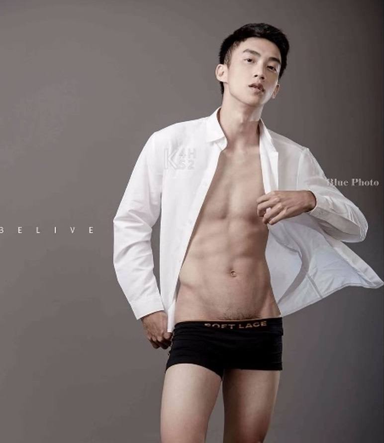 หนุ่มหล่อขึ้นปก 178