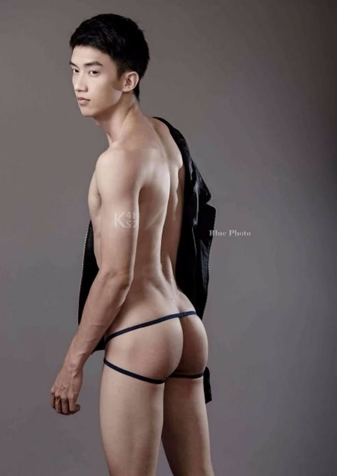 หนุ่มหล่อขึ้นปก 178