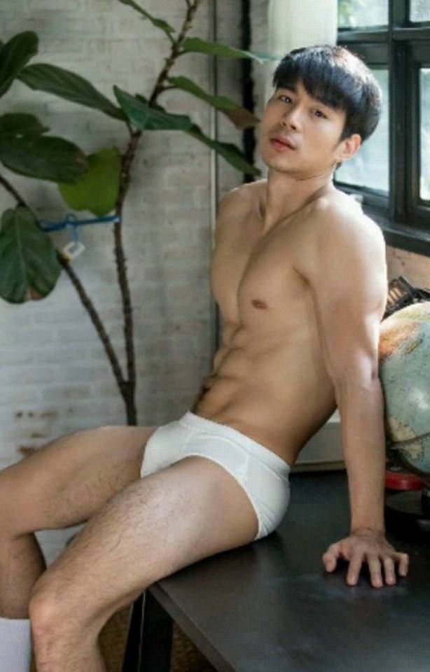 หนุ่มหล่อขึ้นปก 181.1