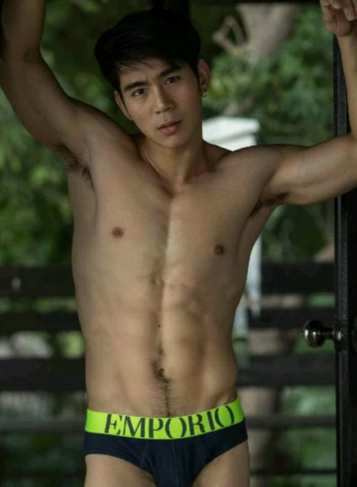 หนุ่มหล่อขึ้นปก 181.1