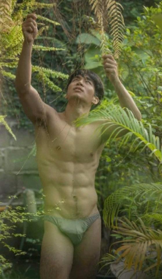 หนุ่มหล่อขึ้นปก 181.2