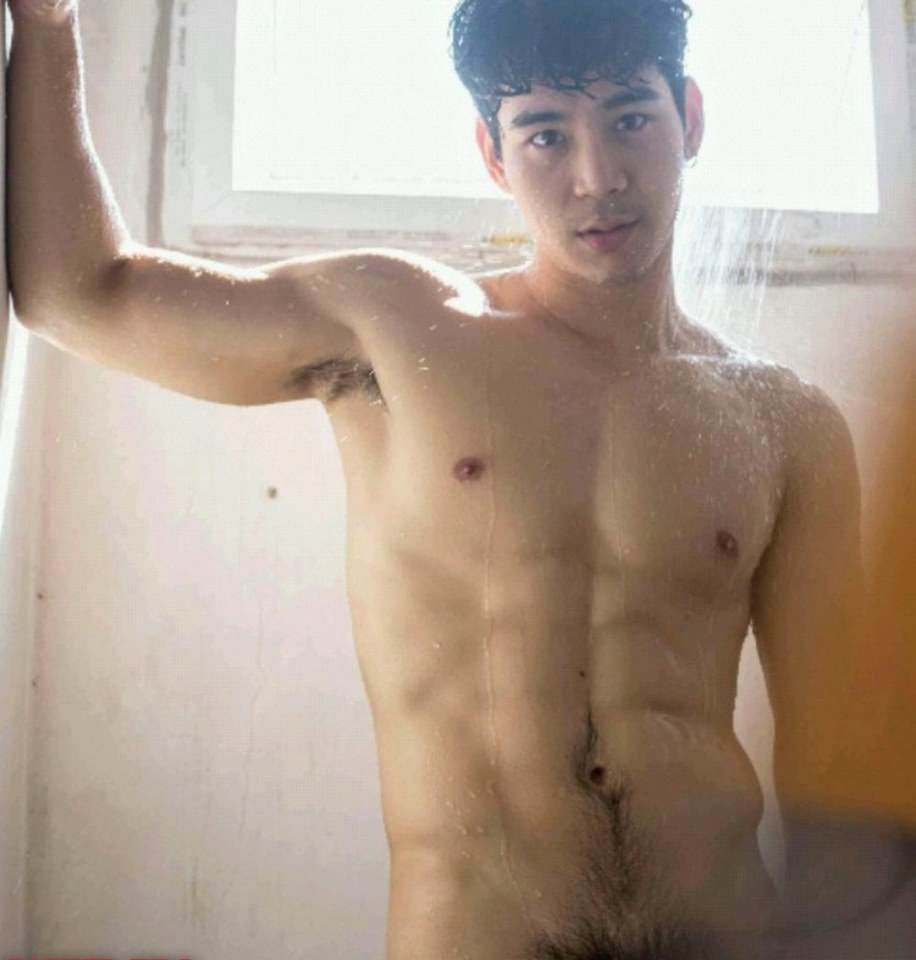 หนุ่มหล่อขึ้นปก 181.2