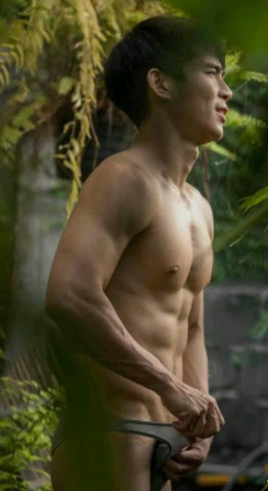 หนุ่มหล่อขึ้นปก 181.2