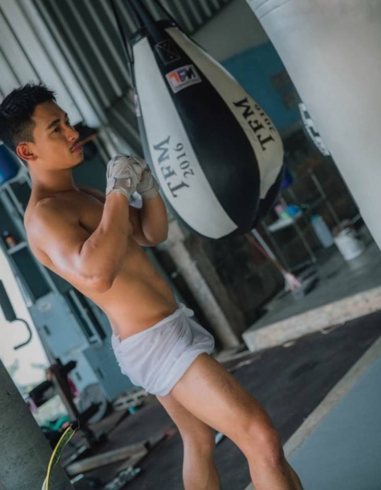 หนุ่มหล่อขึ้นปก 186.2