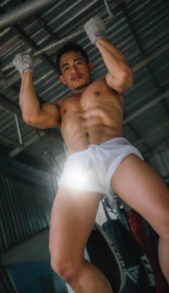 หนุ่มหล่อขึ้นปก 186.2