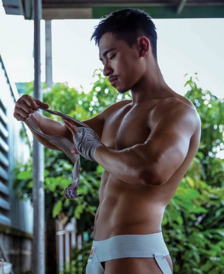หนุ่มหล่อขึ้นปก 186.2
