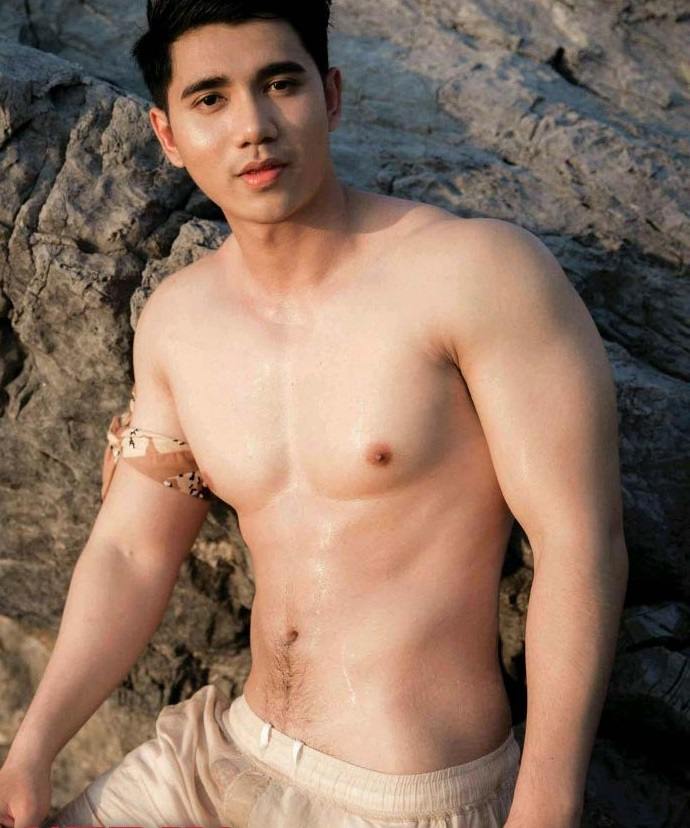 หนุ่มหล่อขึ้นปก 187