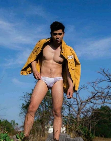 หนุ่มหล่อขึ้นปก 187