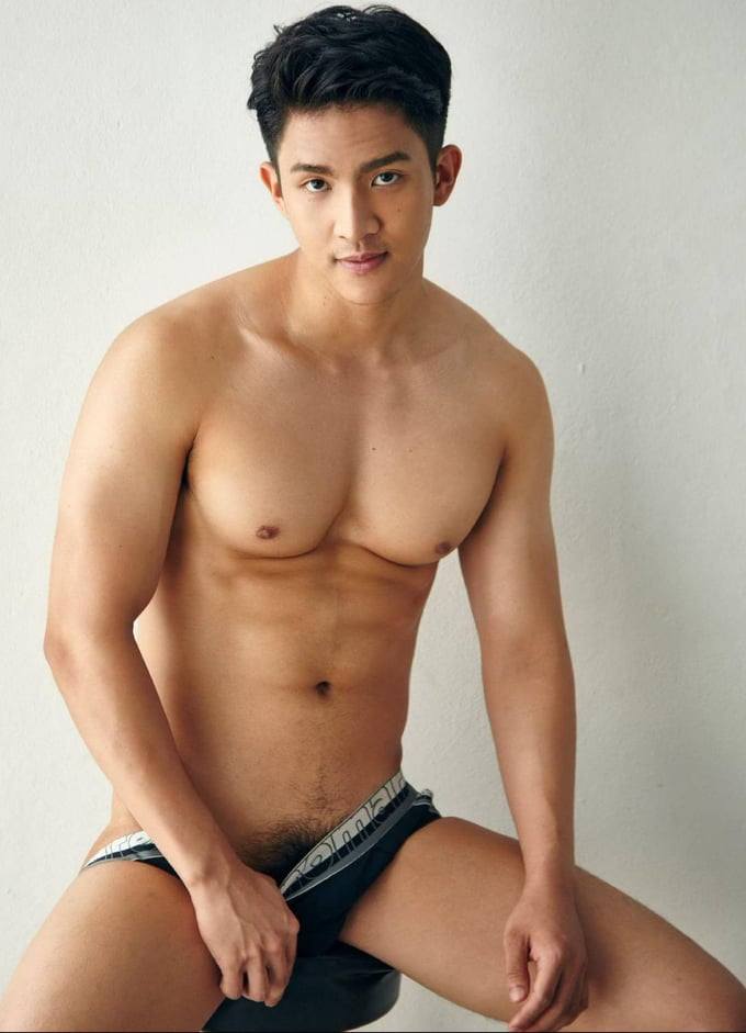 male body 112