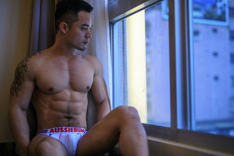 male body 112