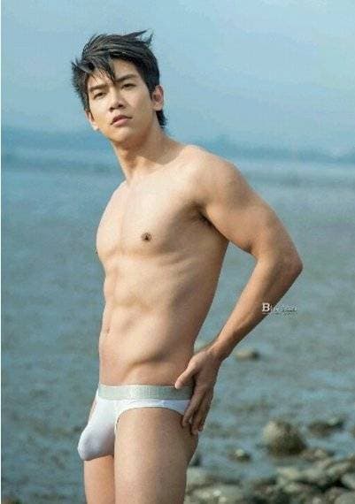 male body 114