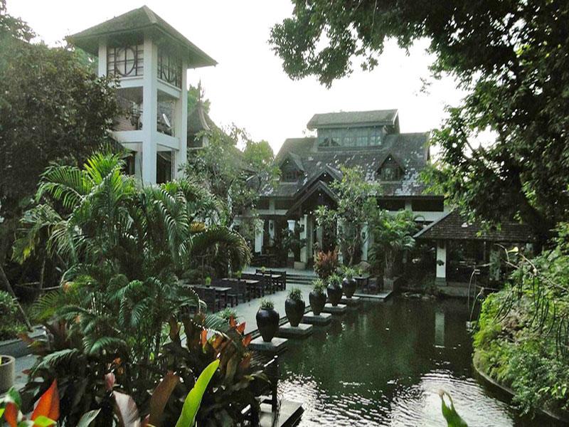 โรงแรมเวียงลคอร ลำปาง  โรงแรมหรูตกแต่งสุดคลาสสิก มาตรฐานการบริการระดับ 5 ดาว " THE BEST OF TOWN "