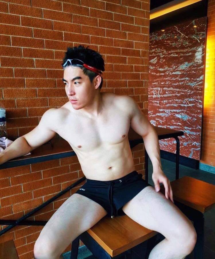 ร้อนแบบนี้ไปเล่นน้ำกัน
