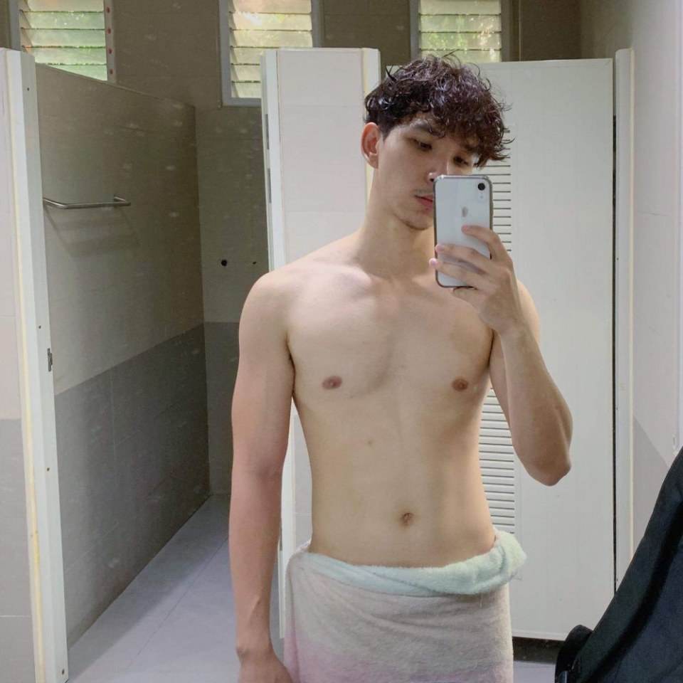 ร้อนแบบนี้ไปเล่นน้ำกัน