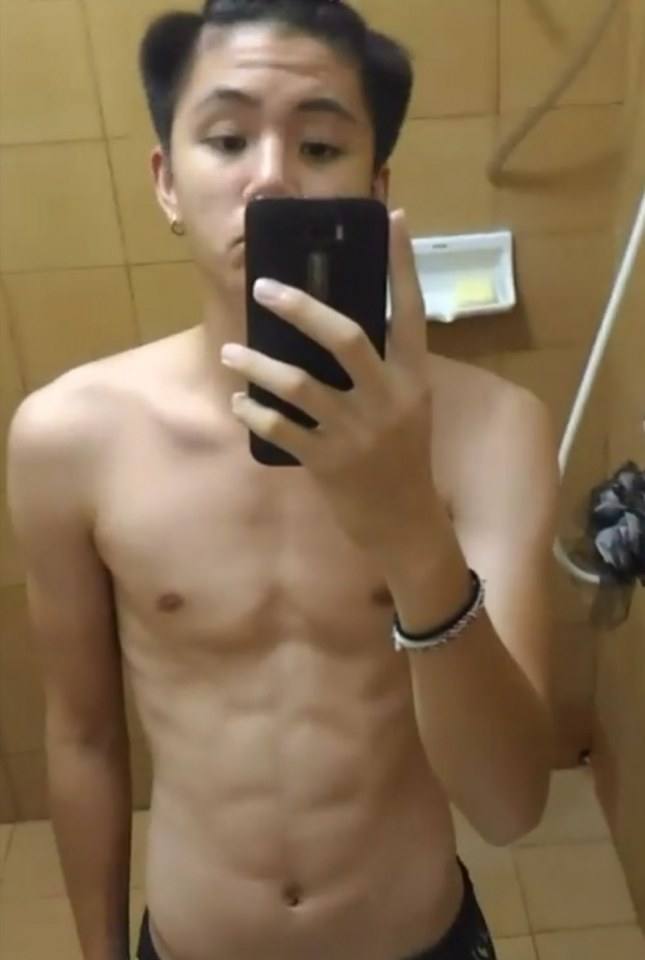 น้องเบ๊บนักฟุตบอลสุดหล่อ