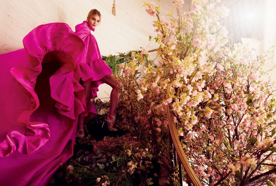 Rosie Huntington-Whiteley @ Harper's Bazaar UK June 2019
