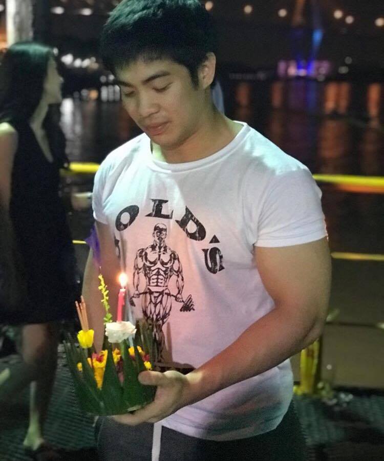 อาภรณ์ขาวสาวหลงอยากปลงใจ  4,511