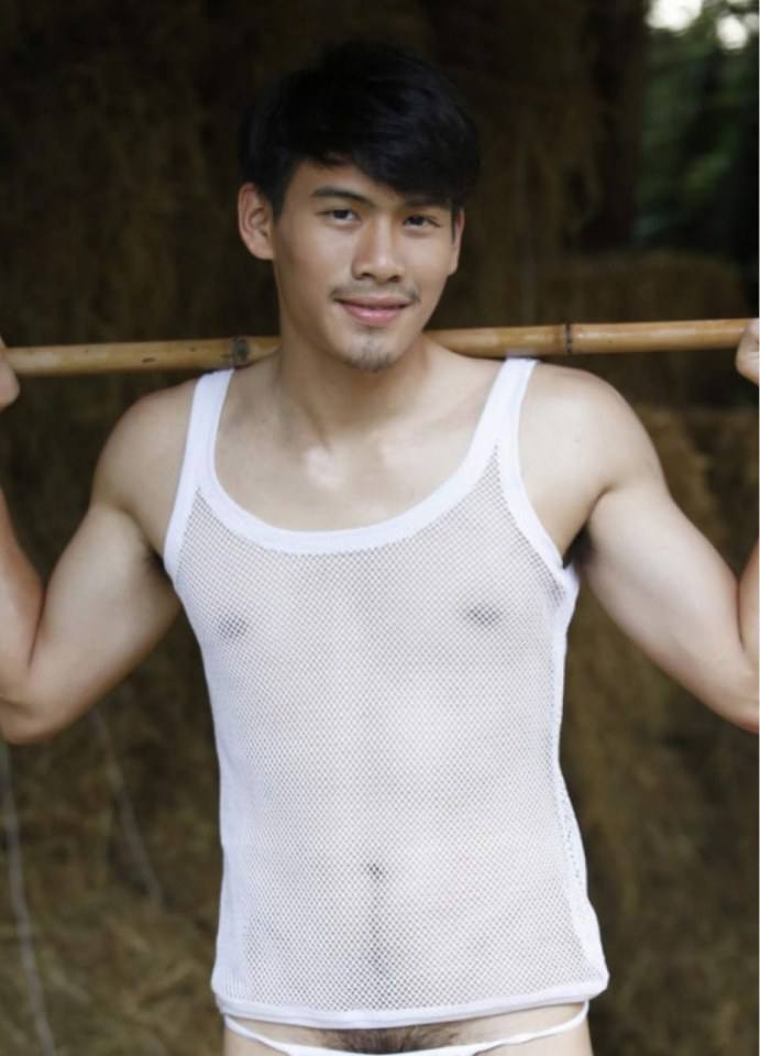 หนุ่มหล่อขึ้นปก 195