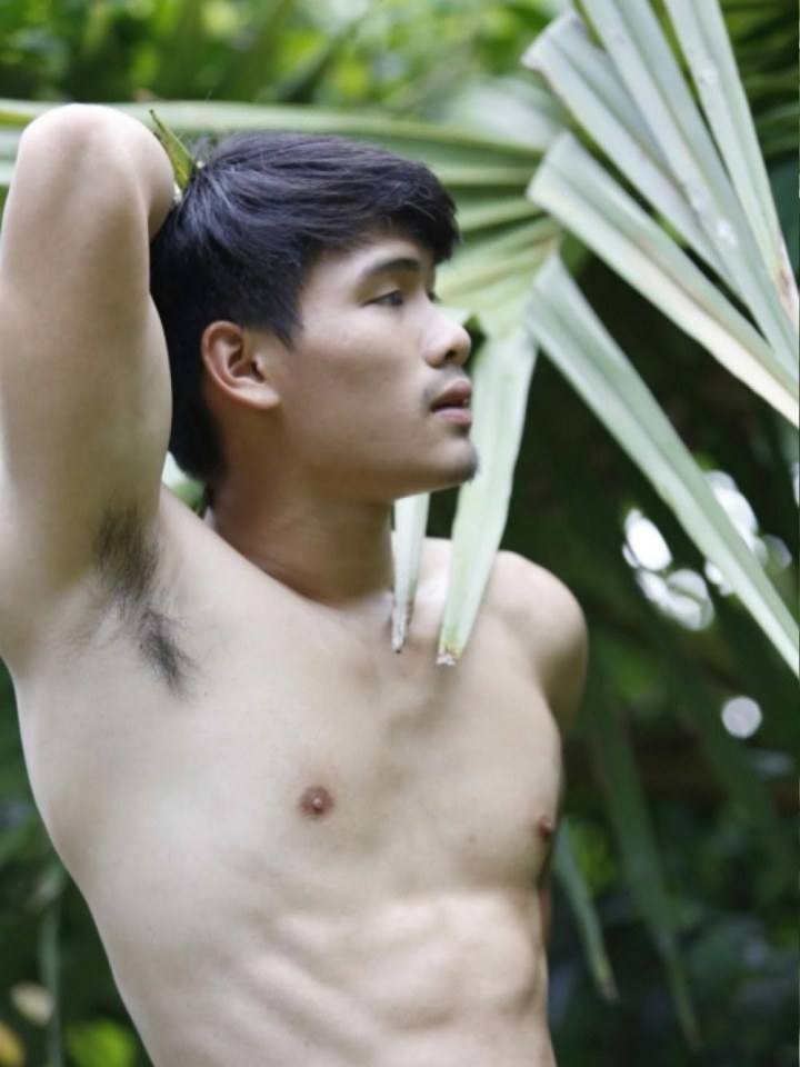 หนุ่มหล่อขึ้นปก 195