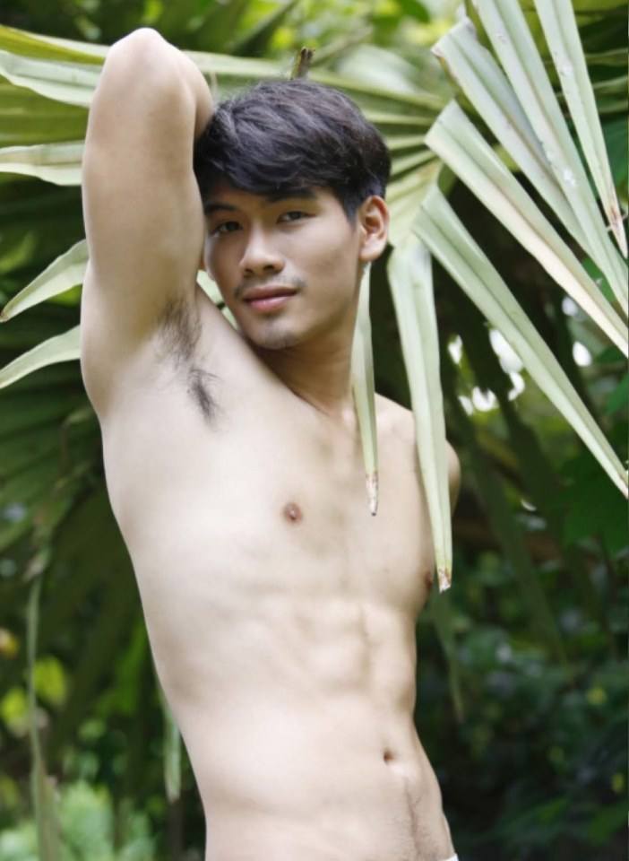 หนุ่มหล่อขึ้นปก 195