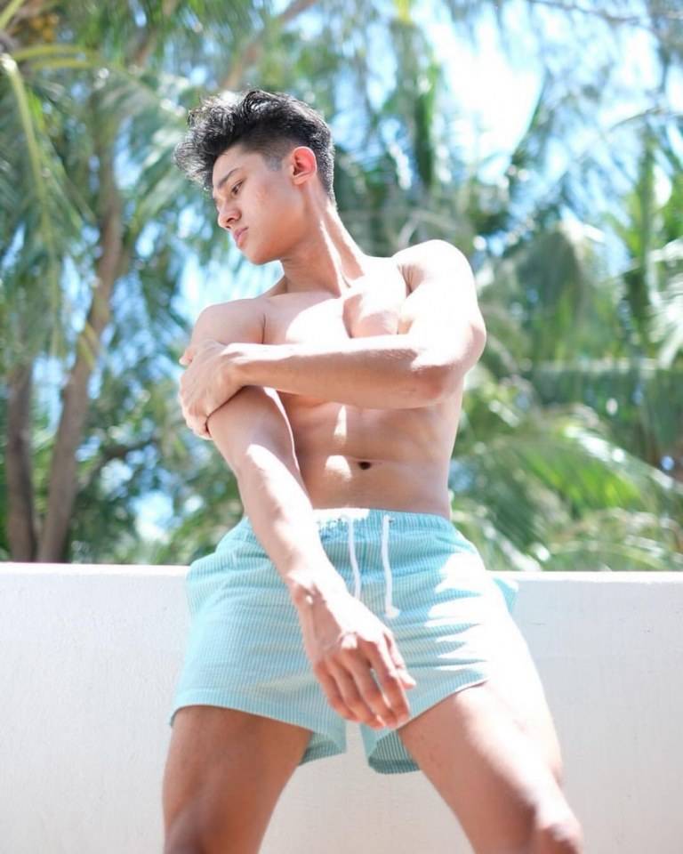 แท่งงามๆ