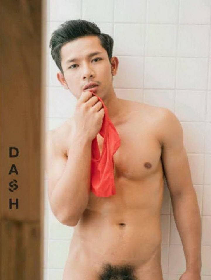 หนุ่มหล่อขึ้นปก 200.1