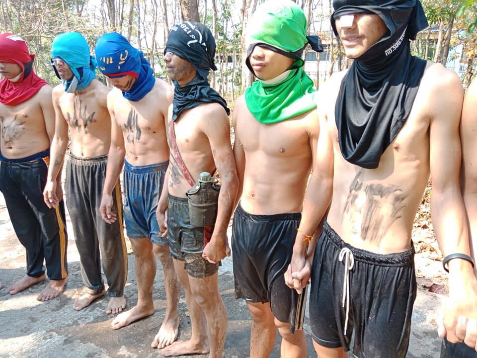 ถอดโชว์เรือนร่าง 2514